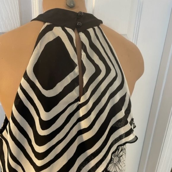 Johnathan Martin Black/White Ruffled Floral & Polka Dot Top Small - Picture 6 of 6